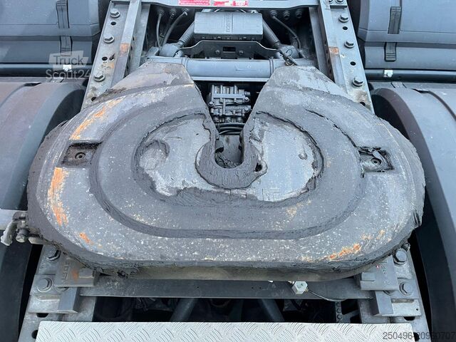 Standarta traktors Mercedes-Benz Actros 2853 6x4 BIG SPACE CAB