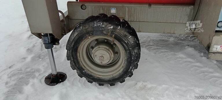 Dvižna ploščad škarjasta Haulotte H12SXL - 12m, 4x4, diesel