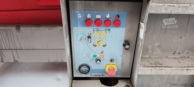 Dvižna ploščad škarjasta Haulotte H12SXL - 12m, 4x4, diesel