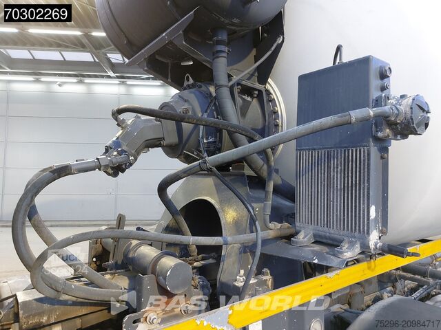 Mixeur Iveco X-Way 400 8X4 9m3 mixer Automatic Cruise contro...