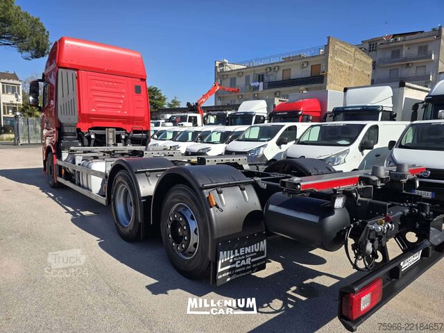 šasija kamiona IVECO SWAY 480 MOTRICE 3 ASSI 12/2021