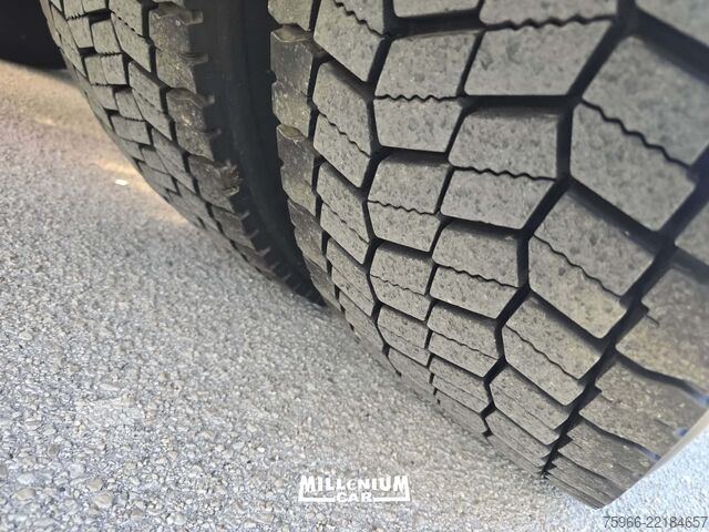 šasija kamiona IVECO SWAY 480 MOTRICE 3 ASSI 12/2021