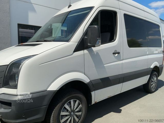 Kleinbus VOLKSWAGEN Crafter Kasten 35 kurz L1H2 Hochdach