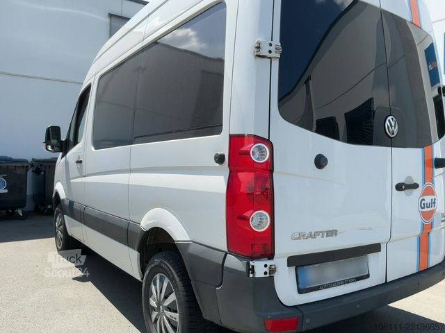 Kleinbus VOLKSWAGEN Crafter Kasten 35 kurz L1H2 Hochdach