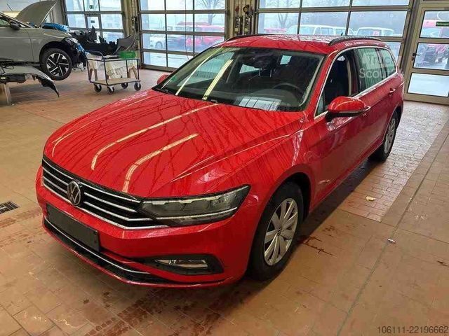 Minibús VOLKSWAGEN Passat Variant Business 2,0TDI DSG