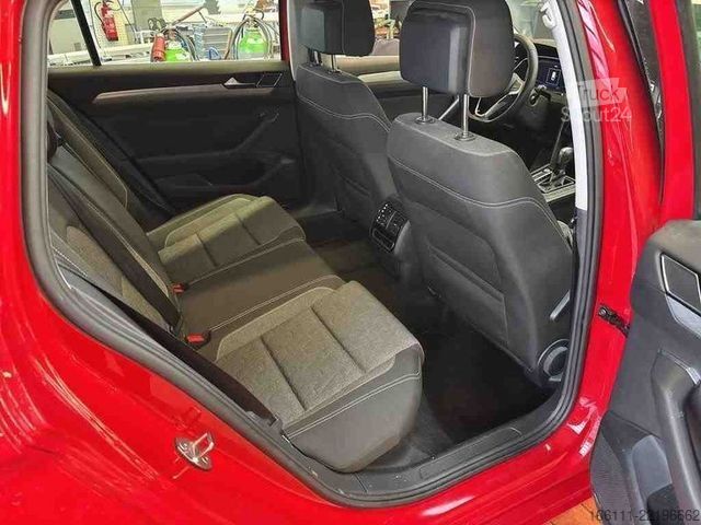 Minibús VOLKSWAGEN Passat Variant Business 2,0TDI DSG