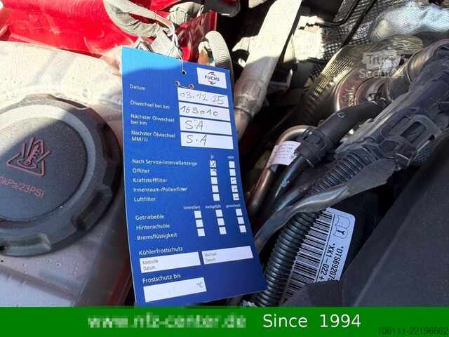 Минибус VOLKSWAGEN Passat Variant Business 2,0TDI DSG ACC