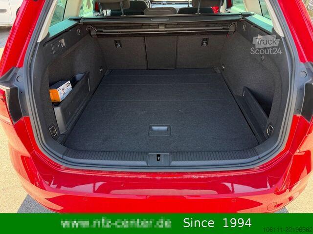 Минибус VOLKSWAGEN Passat Variant Business 2,0TDI DSG ACC