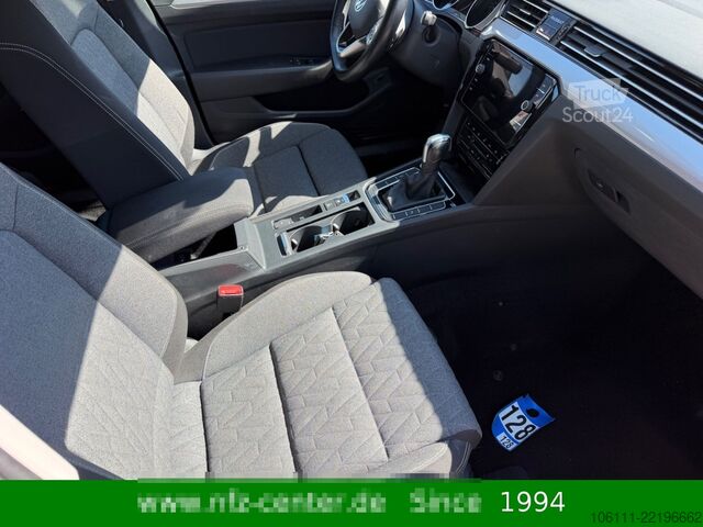 Минибус VOLKSWAGEN Passat Variant Business 2,0TDI DSG ACC