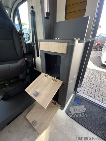 Camping-car semi-intégré FRANKIA Now 7.0 L eine echter Frankia