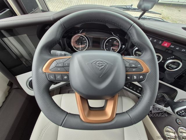 Camping-car intégral CONCORDE Charisma 910 LSI