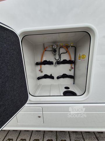 Camping-car intégral CONCORDE Charisma 910 LSI