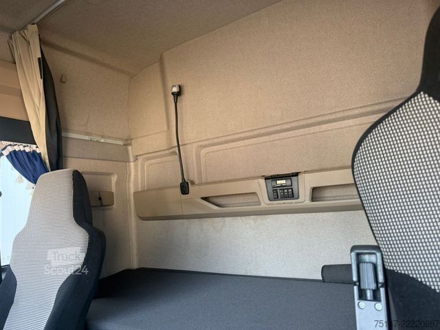 Yüksek hacimli çekici MAN TGX 18.500 4x2 LLS XLX Intarder ACC Klima