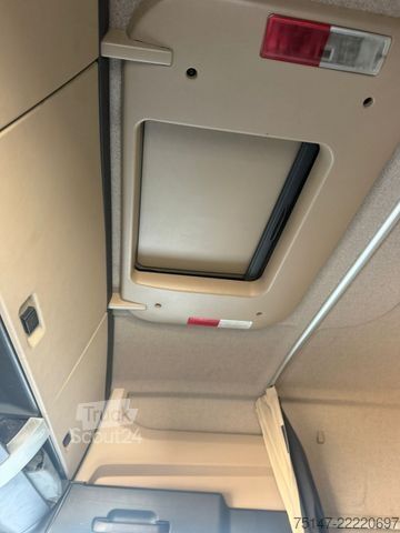 Yüksek hacimli çekici MAN TGX 18.500 4x2 LLS XLX Intarder ACC Klima