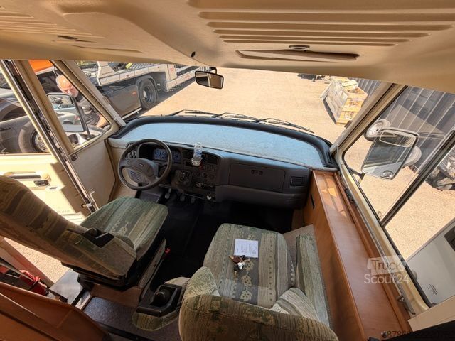 Integrerad husbil HYMER/ERIBA B 534 motor KLIMA