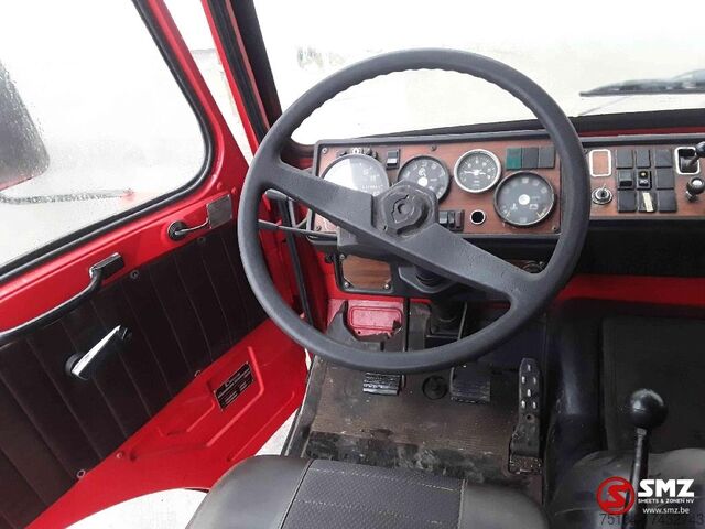 Mașină de pompieri Berliet 