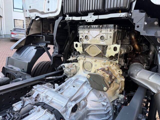 Lastbilchassi Mercedes-Benz Arocs 2553 L 6x2 Arocs 2553 L 6x2, Lenk-/Liftachse, Navi, MultimediaCockpit, Motorabtrieb