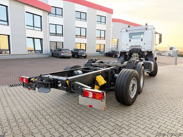 Haakarm vrachtwagen Mercedes-Benz Arocs 2553 L 6x2 Arocs 2553 L 6x2, Lenk-/Liftachse, Navi, MultimediaCockpit, Motorabtrieb