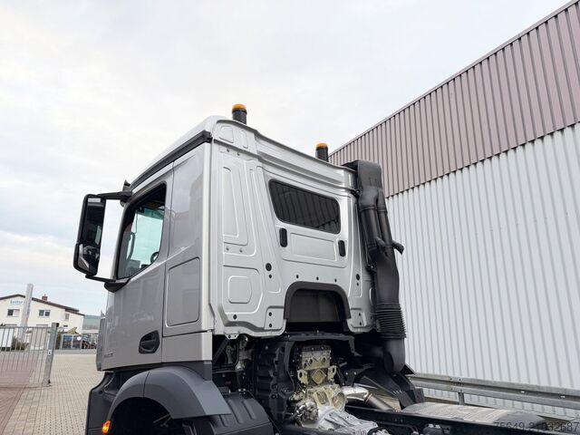 Sklápěcí vůz Mercedes-Benz Arocs 2542 L 6x2/4 Arocs 2542/45 L 6x2/4, Vorlauflenk-/liftachse, Navi, MultimediaCockpit