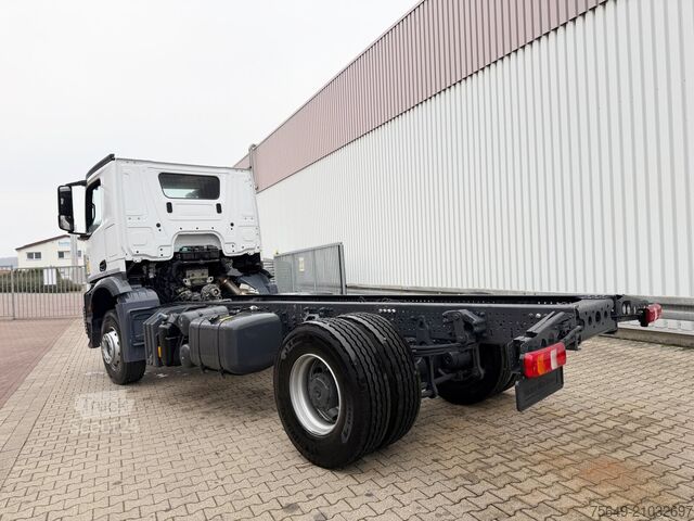 Haakarm vrachtwagen Mercedes-Benz Arocs 1840 K 4x2 Arocs 1840 K 4x2, MultimediaCockpit, 2x Nebenantrieb, NMV & Motorabtrieb