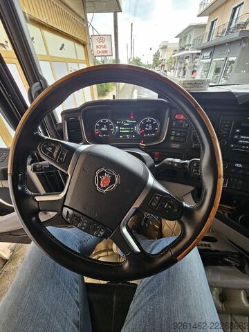 Camion frigorific Scania S 580