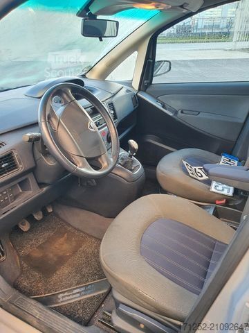 Kleinbus LANCIA MUSA Musa Elefantino