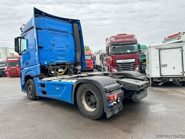 Standard dragbil MERCEDES-BENZ Actros 1842