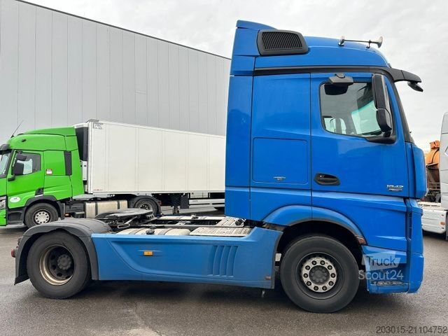 Standard dragbil MERCEDES-BENZ Actros 1842