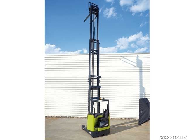 Heftruck met intrekbare mast Clark SRX 14