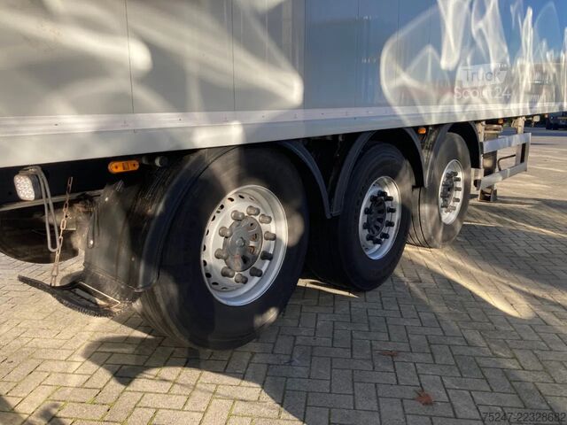 Vloer verplaatsen Knapen Trailers K200 - 70m3 Liftas *huren / Vermietung*