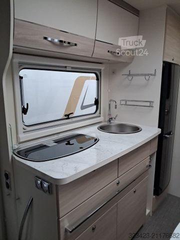 Alkovový obytný vůz EURAMOBIL Activa One 550 MS Markise, Radio, RFK