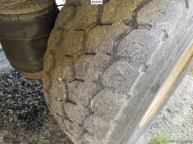  Maur Bilpåbygg 3 axles and tipping semi-trailer for sale as a rep