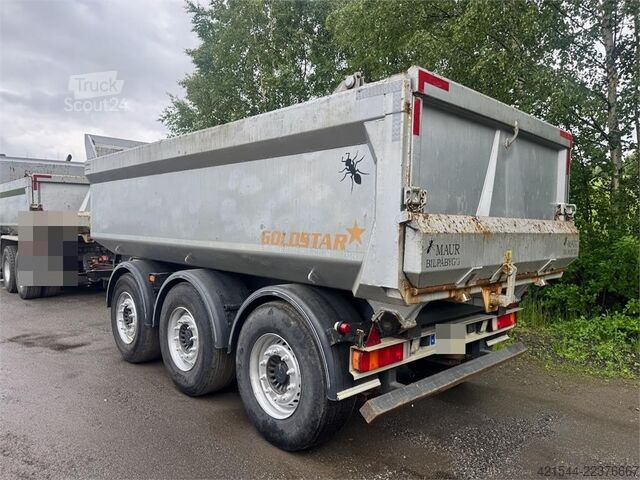  Maur Triple-Axle Trailer – Needs Repair