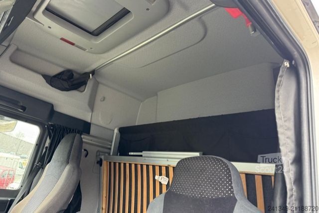 LKW-Fahrgestell MAN TGS 35.440 8x2