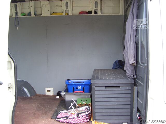Furgão de painéis VW Crafter 35