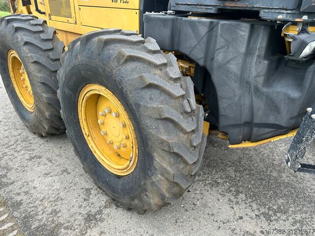 Road grader Caterpillar 140M Ripper + Pushblock