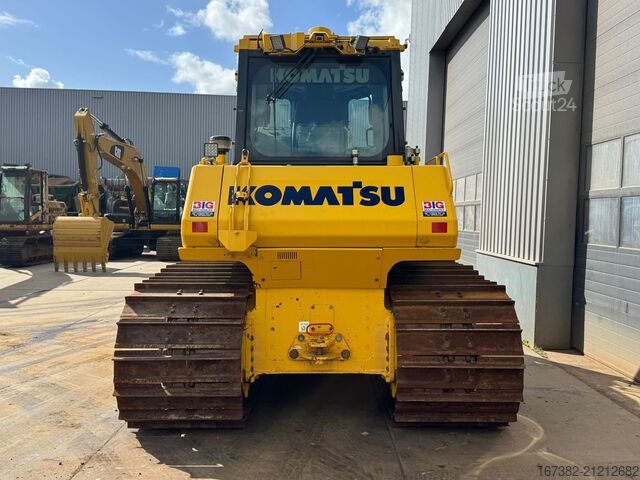 Levelling machine Komatsu D65PXi-18 | TOPCON GPS