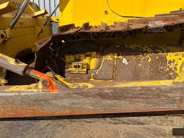 Levelling machine Komatsu D65PXi-18 | TOPCON GPS