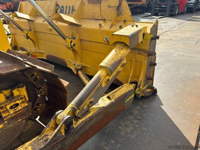 Levelling machine Komatsu D65PXi-18 | TOPCON GPS