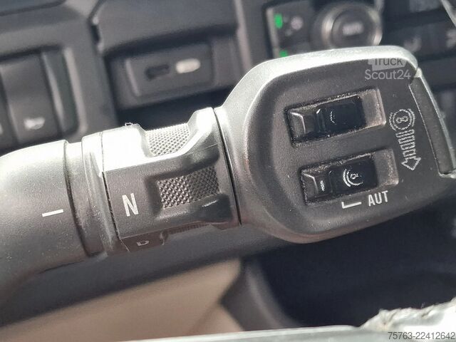 Štandard-SZM Scania 590S V8 NGS 6X4 - retarder - full air - leather...