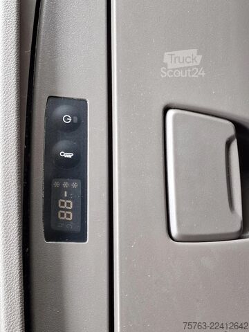 Štandard-SZM Scania 590S V8 NGS 6X4 - retarder - full air - leather...