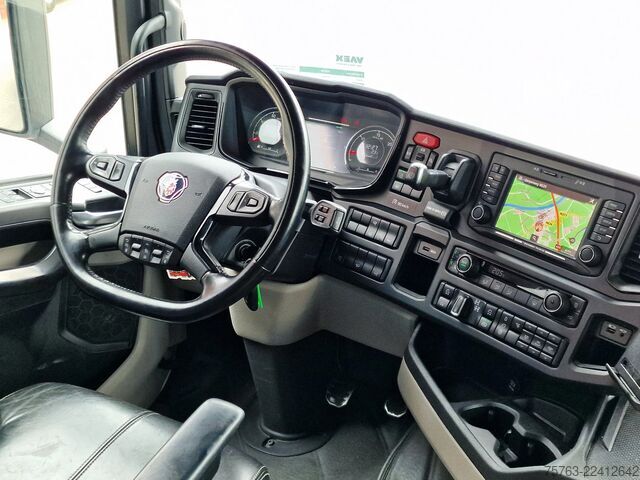 Štandard-SZM Scania 590S V8 NGS 6X4 - retarder - full air - leather...