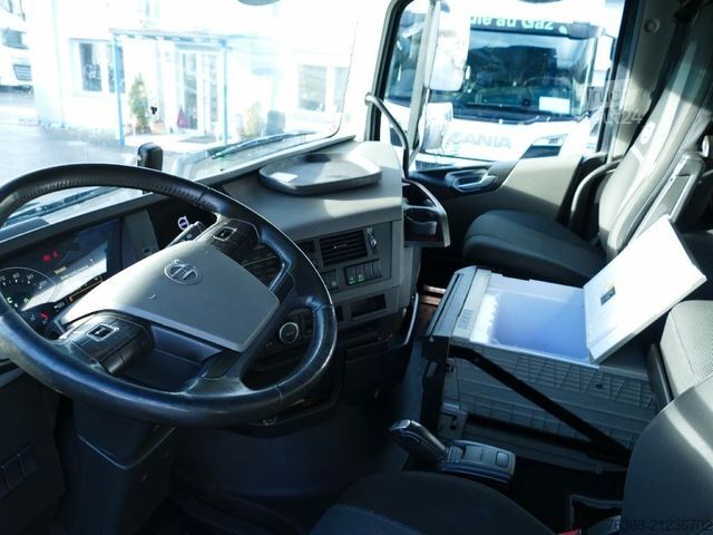 Standard tractor unit VOLVO FH 500 *Retarder*NAVI/TV*
