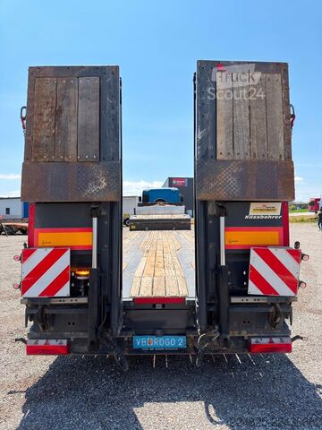 Niski poluprikolica KÄSSBOHRER Lowbed 3-Achs Auflieger Hydr Rampen *Lenk*BJ-19