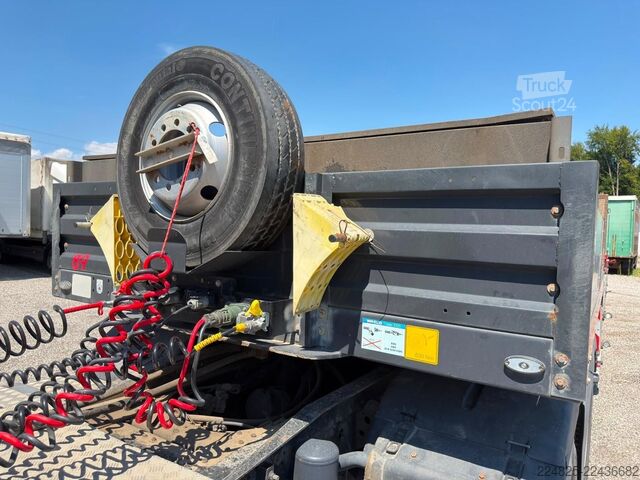 Niski poluprikolica KÄSSBOHRER Lowbed 3-Achs Auflieger Hydr Rampen *Lenk*BJ-19