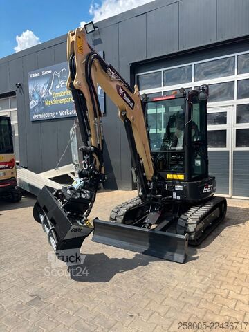 Minikotró BOBCAT E 27  - Exclusive Edition 1of1