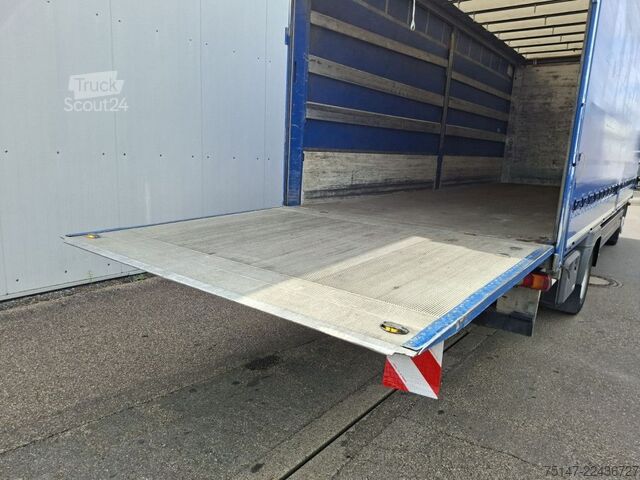 Камион платформа с брезент MERCEDES-BENZ 1324 L Atego Klima Schiebeplane Edscha LBW AHK