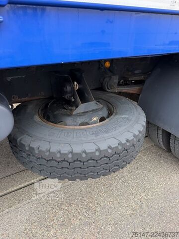 Kamion sa ravnom platformom i ceradom MERCEDES-BENZ 1820 AK Allrad 4x4 3-Sitzer ex-THW