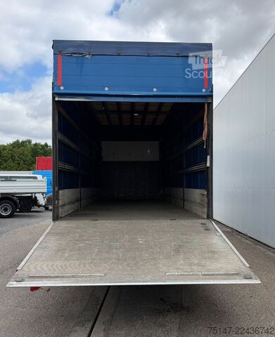 Фургон с брезентова завеса MERCEDES-BENZ 823 L Atego Tempomat LBW 1000 kg AHK