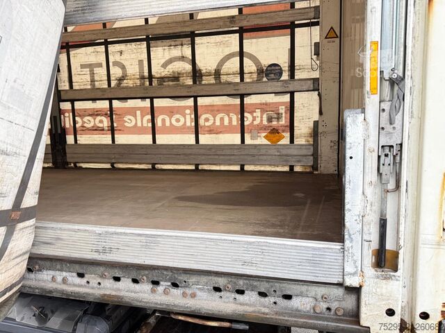 Commercial vehicle Schmitz Cargobull 3Achs MEGA VARIO Liftachse Hubdach 1Hand TÜVneu